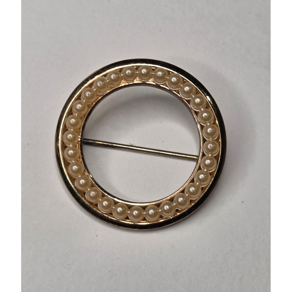 Vintage 1/20 12K Gold Filled Pearl Circle Brooch Pin Mid Century Classic